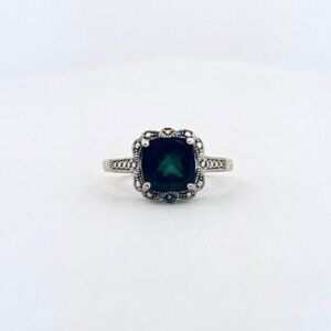 Estate 925 Sterling Silver Green Stone Ring Vintage Style Size 6.75 Filigree